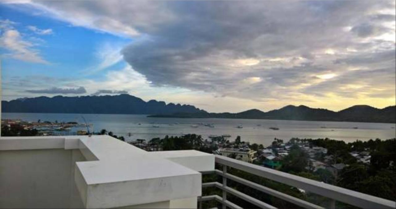 Sunvalley Tourist Inn Coron Exterior photo